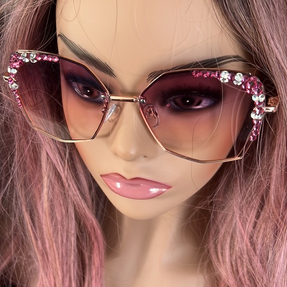 UV400 Purple Rhinestone Deluxe Sunglasses - Picture 3 of 11